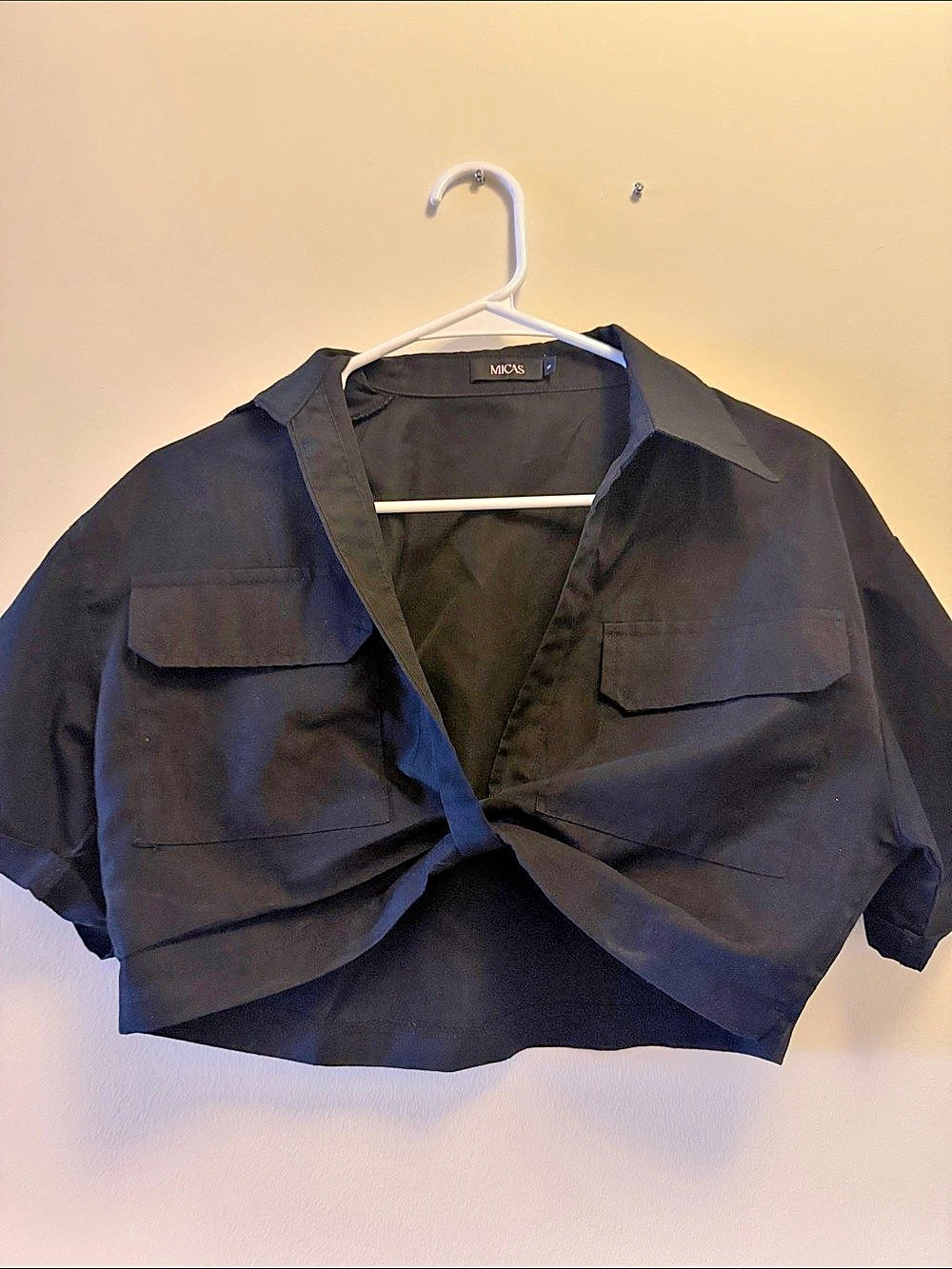 MICA'S Cropped Utility Jacket in Black Like New
